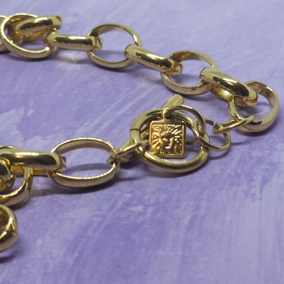 Anne Klein Classic Gold Tone Link Chain Necklace - Picture 8 of 9